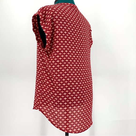 Pleione Burgundy and White Patterned Cap Sleeve Lightweight Blouse, Small - Picture 5 of 16